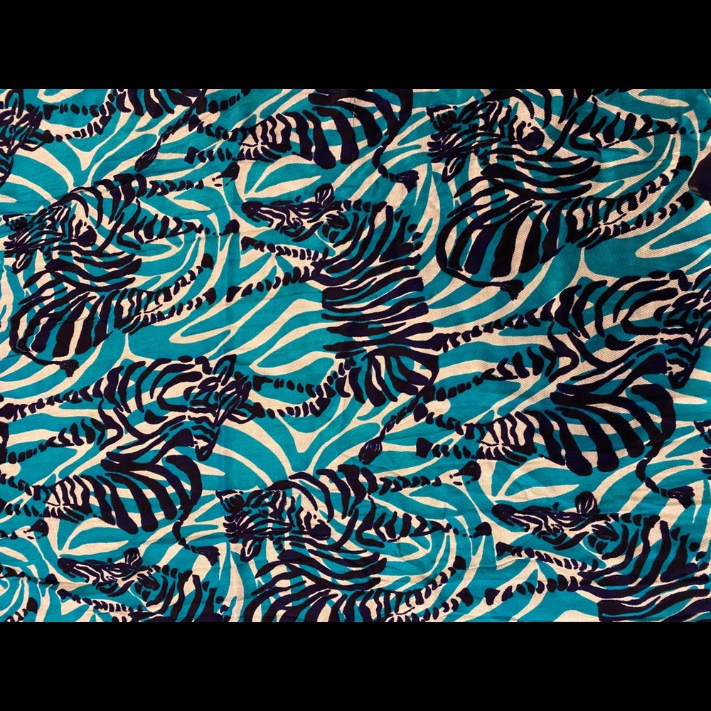 Lilly Pulitzer ladies Scarf Pashmina